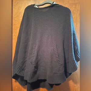 Bass heavy sweater poncho